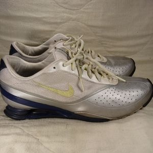 Nike Shox Women Shoe Size 9M Athletic Running Sneakers 316582-131